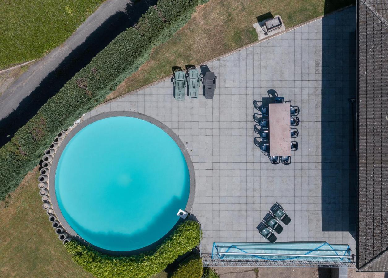 Luxueuse Et Spacieuse Villa Avec Sauna Et Piscine マルメディ エクステリア 写真