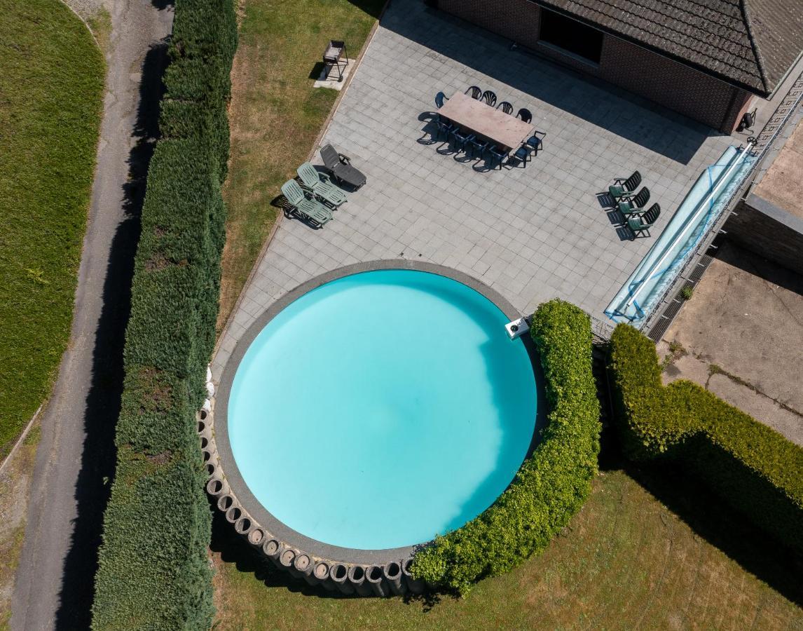 Luxueuse Et Spacieuse Villa Avec Sauna Et Piscine マルメディ エクステリア 写真